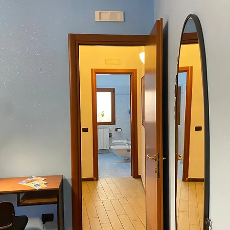 La Casa Del Poeta דרביו