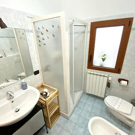 La Casa Del Poeta לינה וארוחת בוקר
